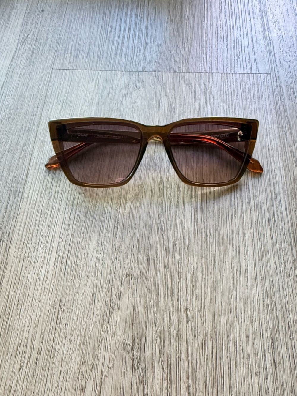 quay australia call the shots remixed clear brown retro cat eye sunglasses NEW